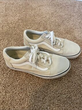 Vans Classic Low-Top Skate Sneakers in Light Beige with White Stripe